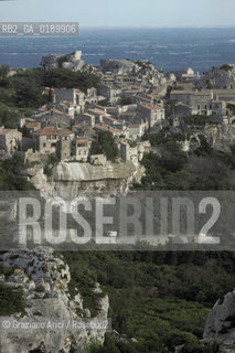 ( FRANCIA  )  PROVENCE-ALPES-COTE DAZUR  LES BAUX-DE-PROVENCE : PANORAMA © 1999 Graziano Arici/Rosebud2 / GEO ROCCIA