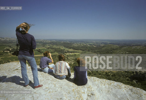 ( FRANCIA  )  PROVENCE-ALPES-COTE DAZUR  LES BAUX-DE-PROVENCE : PANORAMA DAL  CASTELLO © 1999 Graziano Arici/Rosebud2 / GEO