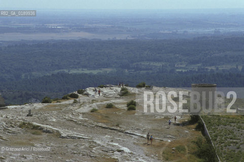 ( FRANCIA  )  PROVENCE-ALPES-COTE DAZUR  LES BAUX-DE-PROVENCE : PANORAMA DAL CASTELLO © 1999 Graziano Arici/Rosebud2 / GEO