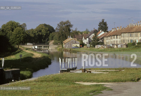 ( FRANCIA  )  ALSAZIA CANALE DEL RENO AL FIUME RODANO © 1999 Graziano Arici/Rosebud2 / GEO