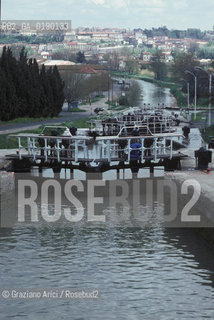 ( FRANCIA  )  LANGUEDOC-ROUSSILLON  BEZIERS : LE NOVE CHIUSE DEL CANAL DU MIDI © 1999 Graziano Arici/Rosebud2 / GEO CANALE