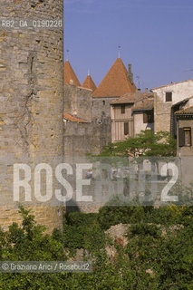( FRANCIA  )  LANGUEDOC-ROUSSILLON  CARCASSONNE : LA CITE MURA  © 1999 Graziano Arici/Rosebud2 / GEO CASTELLO ERESIA CATARA CATARI