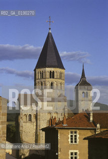 ( FRANCIA  )  BORGOGNA  CLUNY : ABBAZIA E CHIESA DI ST-PIERRE ET ST-PAUL © 1999 Graziano Arici/Rosebud2 / GEO