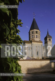 ( FRANCIA  )  BORGOGNA  CLUNY : ABBAZIA E CHIESA DI ST-PIERRE ET ST-PAUL © 1999 Graziano Arici/Rosebud2 / GEO