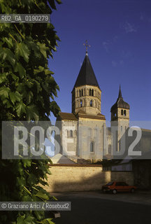( FRANCIA  )  BORGOGNA  CLUNY : ABBAZIA E CHIESA DI ST-PIERRE ET ST-PAUL © 1999 Graziano Arici/Rosebud2 / GEO