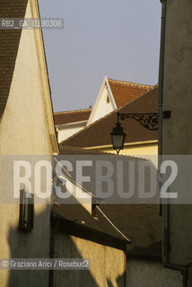 ( FRANCIA  )  ALSAZIA  COLMAR  : TETTI  © 1999 Graziano Arici/Rosebud2 / GEO