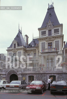 ( FRANCIA  )  RHONE-ALPES EVIAN-LES-BAINS :  IL PALAZZO DEL COMUNE © 1999 Graziano Arici/Rosebud2 / GEO