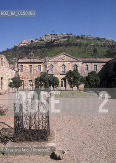 ( FRANCIA  )  LANGUEDOC-ROUSSILLON ABBAZIA DI FONTFROIDE  © 1999 Graziano Arici/Rosebud2 / GEO