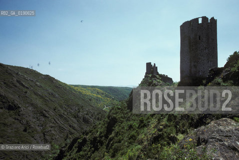 ( FRANCIA  )  MIDI-PYRENEES CASTELLI DI LASTOURS  © 1999 Graziano Arici/Rosebud2 / GEO ERESIA CATARA CATARI CROCIATA