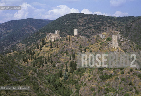 ( FRANCIA  )  MIDI-PYRENEES CASTELLI DI LASTOURS  © 1999 Graziano Arici/Rosebud2 / GEO ERESIA CATARA CATARI CROCIATA