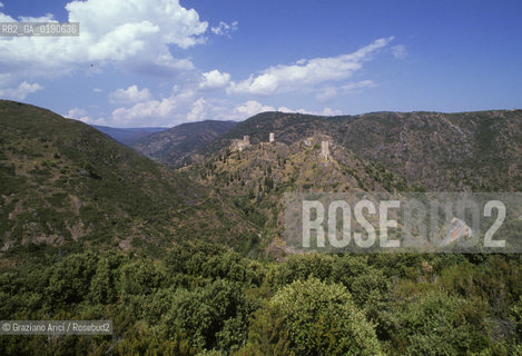 ( FRANCIA  )  MIDI-PYRENEES CASTELLI DI LASTOURS  © 1999 Graziano Arici/Rosebud2 / GEO ERESIA CATARA CATARI CROCIATA