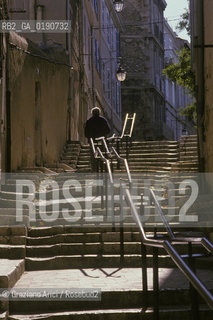 ( FRANCIA  )  PROVENCE-ALPES-COTE DAZUR MARSIGLIA : IL QUARTIERE DU PANIER © 1999 Graziano Arici/Rosebud2 / GEO