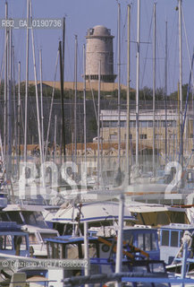 ( FRANCIA  )  PROVENCE-ALPES-COTE DAZUR MARSIGLIA : IL VIEUX-PORT © 1999 Graziano Arici/Rosebud2 / GEO PORTO