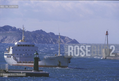 ( FRANCIA  )  PROVENCE-ALPES-COTE DAZUR MARSIGLIA :IL PORTO © 1999 Graziano Arici/Rosebud2 / GEO