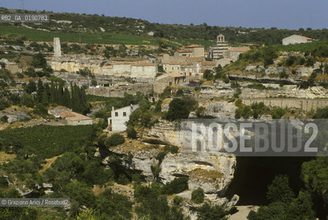 ( FRANCIA  )  LANGUEDOC-ROUSSILLON  MINERVE : IL PAESE © 1999 Graziano Arici/Rosebud2 / GEO ERESIA CATARA CATARI CROCIATA