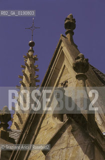 ( FRANCIA  )  MIDI-PYRENEES MIREPOIX : LA CATTEDRALE © 1999 Graziano Arici/Rosebud2 / GEO ERESIA CATARA CATARI CROCIATA