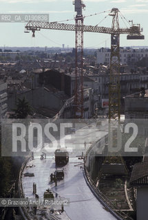 ( FRANCIA  )  LANGUEDOC-ROUSSILLON  MONTPELLIER : LAVORI NEL CENTRO © 1999 Graziano Arici/Rosebud2 / GEO