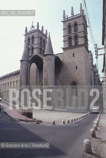 ( FRANCIA  )  LANGUEDOC-ROUSSILLON  MONTPELLIER : LA CATTEDRALE ST-PIERRE © 1999 Graziano Arici/Rosebud2 / GEO