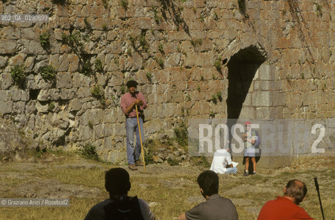 ( FRANCIA  )  MIDI-PYRENEES IL CASTELLO DI MONTSEGUR ULTIMO RIFUGIO DELLA CHIESA CATARA  © 1999 Graziano Arici/Rosebud2 / GEO ERESIA CATARA CATARI CROCIATA
