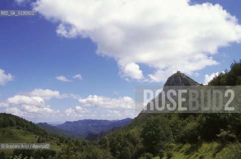 ( FRANCIA  )  MIDI-PYRENEES  IL CASTELLO DI MONTSEGUR ULTIMO RIFUGIO DELLA CHIESA CATARA  © 1999 Graziano Arici/Rosebud2 / GEO ERESIA CATARA CATARI CROCIATA