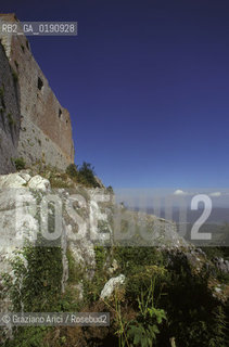 ( FRANCIA  )  MIDI-PYRENEES  IL CASTELLO DI MONTSEGUR ULTIMO RIFUGIO DELLA CHIESA CATARA  © 1999 Graziano Arici/Rosebud2 / GEO ERESIA CATARA CATARI CROCIATA