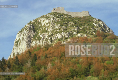 ( FRANCIA  )  MIDI-PYRENEES  IL CASTELLO DI MONTSEGUR ULTIMO RIFUGIO DELLA CHIESA CATARA  © 1999 Graziano Arici/Rosebud2 / GEO ERESIA CATARA CATARI CROCIATA