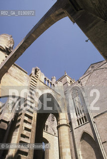 ( FRANCIA  )  LANGUEDOC-ROUSSILLON  NARBONNE : LA CATTEDRALE DI ST-JUST © 1999 Graziano Arici/Rosebud2 / GEO
