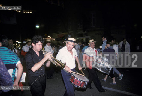 ( FRANCIA  )  LANGUEDOC-ROUSSILLON  NIMES : FERIA DES VENDANGES  © 1999 Graziano Arici/Rosebud2 / GEO