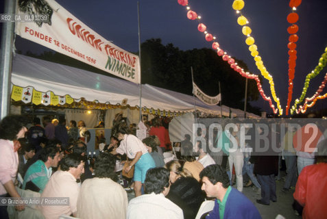 ( FRANCIA  )  LANGUEDOC-ROUSSILLON  NIMES : FERIA DES VENDANGES   © 1999 Graziano Arici/Rosebud2 / GEO