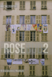 ( FRANCIA  )  PROVENCE-ALPES-COTE DAZUR NIZZA : CASA NEL QUARTIERE VECCHIO  © 1999 Graziano Arici/Rosebud2 / GEO