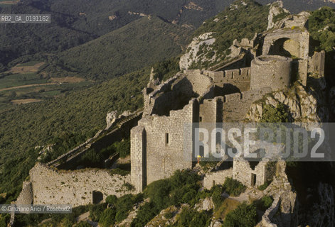 ( FRANCIA  )  LANGUEDOC-ROUSSILLON  PEYREPERTUSE : IL CASTELLO © 1999 Graziano Arici/Rosebud2 / GEO ERESIA CATARA CATARI CROCIATA