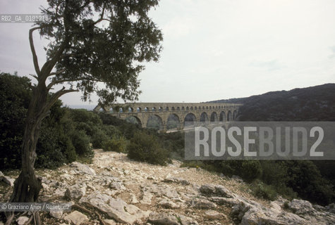 ( FRANCIA  )  PROVENCE-ALPES-COTE DAZUR  PONT DU GARD ACQUEDOTTO ROMANO © 1999 Graziano Arici/Rosebud2 / GEO