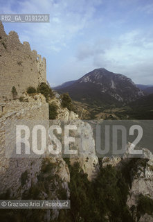 ( FRANCIA  )  LANGUEDOC-ROUSSILLON  PUILAURENS : IL CASTELLO © 1999 Graziano Arici/Rosebud2 / GEO ERESIA CATARA CATARI CROCIATA