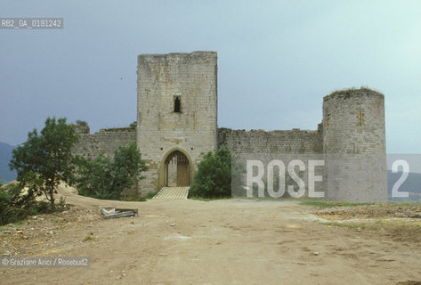 ( FRANCIA  )  LANGUEDOC-ROUSSILLON  PUIVERT : IL CASTELLO © 1999 Graziano Arici/Rosebud2 / GEO ERESIA CATARA CATARI CROCIATA