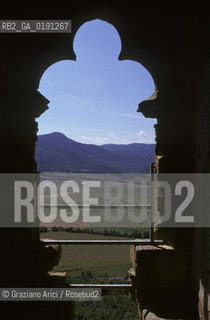( FRANCIA  )  LANGUEDOC-ROUSSILLON  PUIVERT : IL CASTELLO © 1999 Graziano Arici/Rosebud2 / GEO ERESIA CATARA CATARI CROCIATA