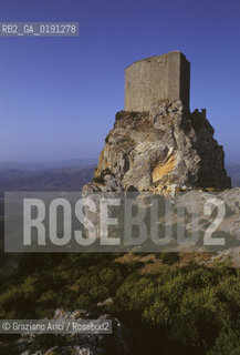 ( FRANCIA  )  LANGUEDOC-ROUSSILLON  QUERIBUS  : IL CASTELLO © 1999 Graziano Arici/Rosebud2 / GEO ERESIA CATARA CATARI CROCIATA