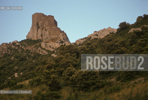 ( FRANCIA  )  LANGUEDOC-ROUSSILLON  QUERIBUS  : IL CASTELLO © 1999 Graziano Arici/Rosebud2 / GEO ERESIA CATARA CATARI CROCIATA