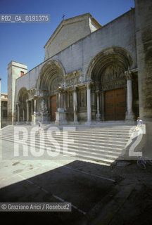 ( FRANCIA  )  PROVENCE-ALPES-COTE DAZUR SAINT-GILLES : CHIESA   © 1999 Graziano Arici/Rosebud2 / GEO ROMANICO