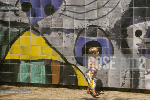 ( FRANCIA  )  PROVENCE-ALPES-COTE DAZUR SAINT-PAUL DE VENCE : FONDAZIONE MAEGHT  © 1999 Graziano Arici/Rosebud2 / GEO  ARTE MUSEO