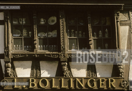 ( FRANCIA  )  ALSAZIA STRASBURGO : NEGOZIO  © 1999 Graziano Arici/Rosebud2 / GEO