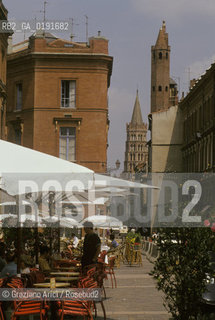 ( FRANCIA  )  MIDI-PYRENEES TOLOSA : RUE DU TAUR © 1999 Graziano Arici/Rosebud2 / GEO