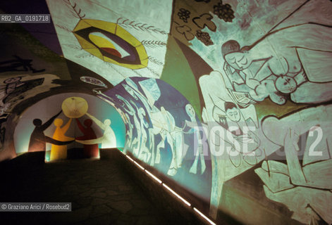 ( FRANCIA  )  PROVENCE-ALPES-COTE DAZUR VALLAURIS : IL CICLO DELLA GUERRA E DELLA PACE DI PICASSO© 1999 Graziano Arici/Rosebud2 / GEO ARTE PITTORE