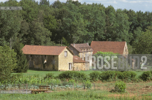 ( FRANCIA  )  MIDI-PYRENEES FATTORIA DEL PERIGORD © 1999 Graziano Arici/Rosebud2 / GEO