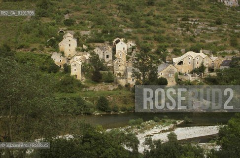 ( FRANCIA  )  MIDI-PYRENEES GOLE DEL FIUME TARN © 1999 Graziano Arici/Rosebud2 / GEO