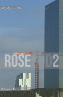 ( FRANCIA  )  PARIGI : QUARTIERE DI UFFICI ALLA DEFENSE   © 1995 Graziano Arici/Rosebud2 / GEO ARCHITETTURA MODERNA