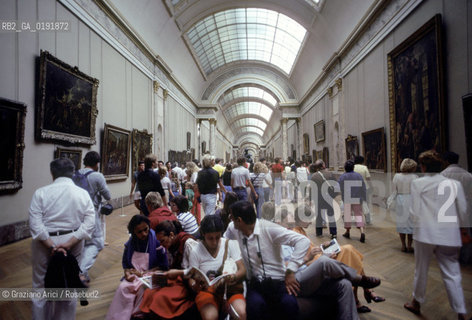 ( FRANCIA  )  PARIGI : MUSEO DEL LOUVRE    © 1995 Graziano Arici/Rosebud2 / GEO