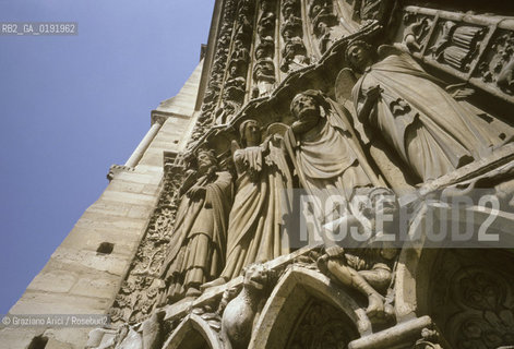 ( FRANCIA  )  PARIGI : LA CATTEDRALE NOTRE DAME  © 1995 Graziano Arici/Rosebud2 / GEO