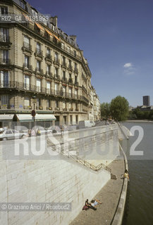 ( FRANCIA  )  PARIGI : LUNGOSENNA  © 1995 Graziano Arici/Rosebud2 / GEO