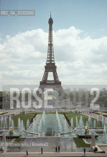 ( FRANCIA  )  PARIGI : LA TOUR EIFFEL  © 1995 Graziano Arici/Rosebud2 / GEO