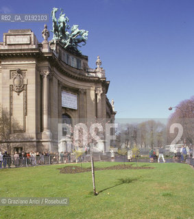 ( FRANCIA  )  PARIGI : IL GRAND PALAIS © 1995 Graziano Arici/Rosebud2 / GEO